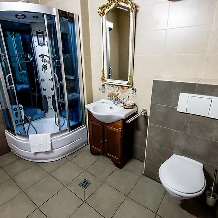 Pensiunea Paradis Vendégház Râmnicu Vâlcea