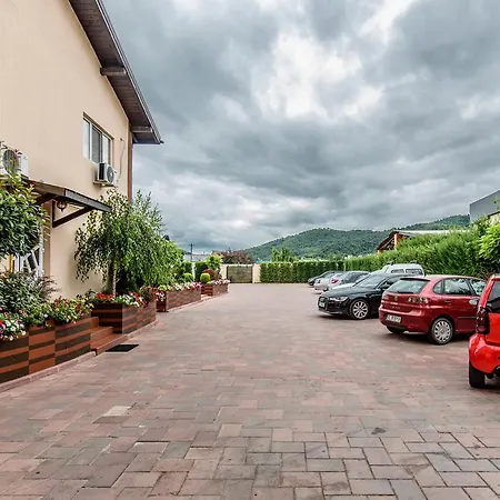 Guest house Pensiunea Paradis Ramnicu Valcea